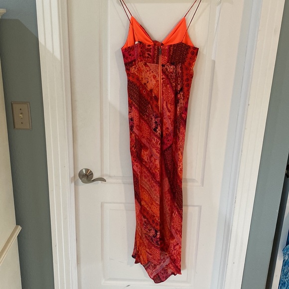 Alice and Olivia Harmony midi dress - Picture 8 of 16